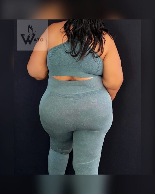 Erica Plus Size Set - Image 3