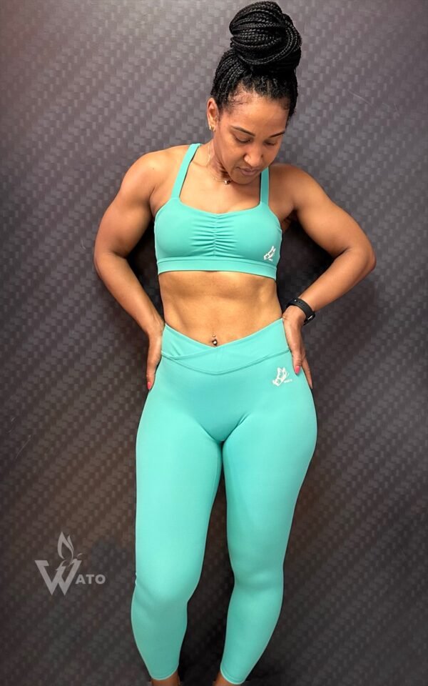 Women’s Kaena Set